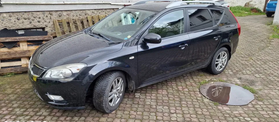 kia ceed Kia Ceed cena 14999 przebieg: 240000, rok produkcji 2012 z Koszalin